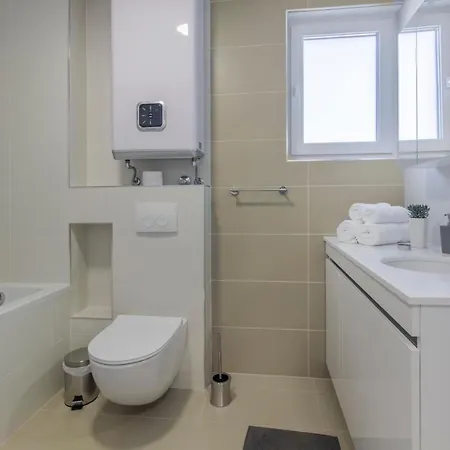 Appartamento Zorka 2 *