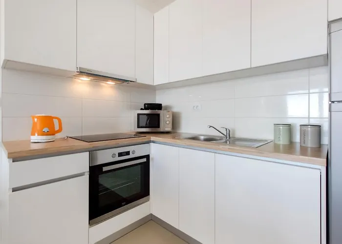 Zorka 2 * Primošten